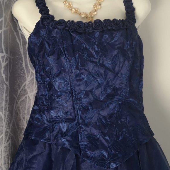 ASPEED dress - Picture 2 of 5